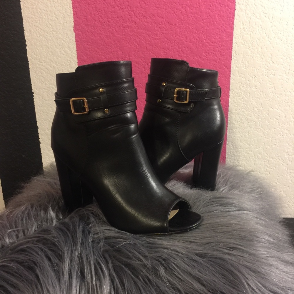 JustFab Peep toe Booties